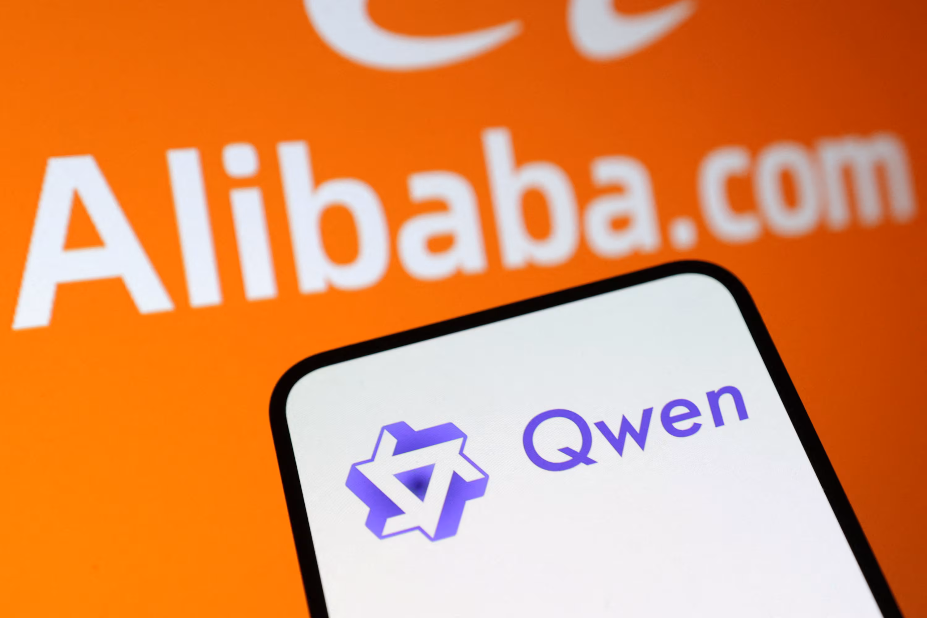 Alibaba’s Qwen AI Partners With China Eastern for Flight Booking