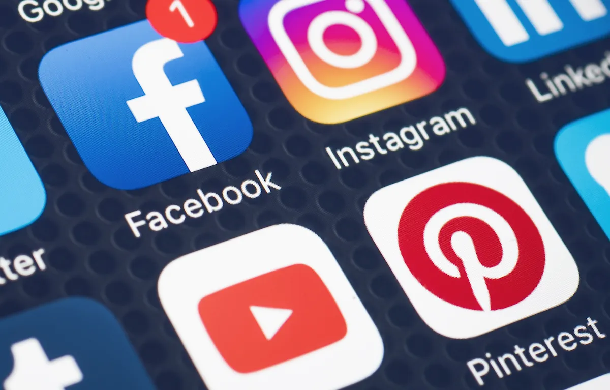 UK Considers Social Media Restrictions for Under-16s