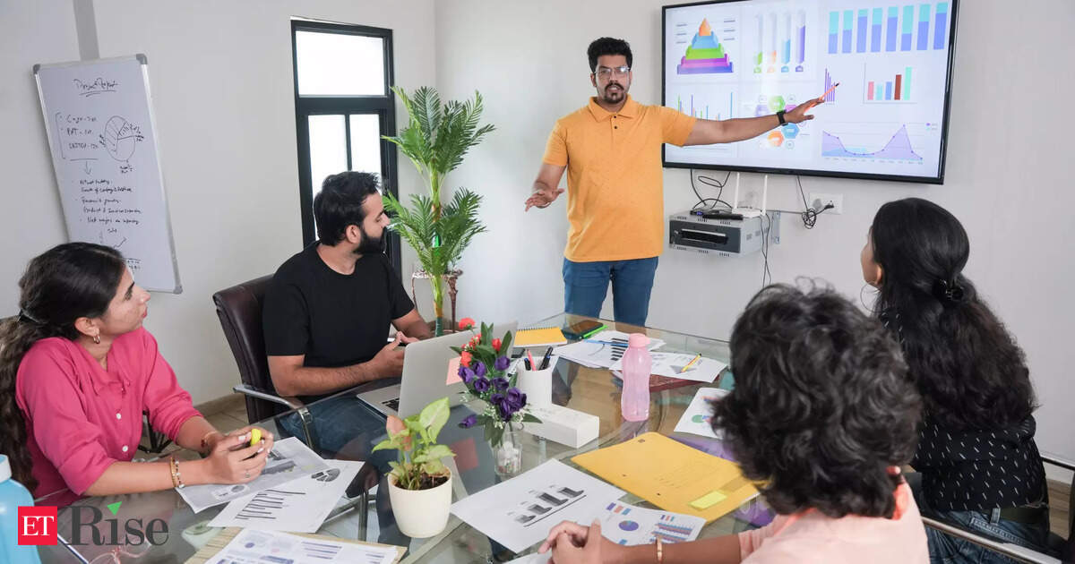 Navigating the new normal: Key Lessons for Startups from 2024