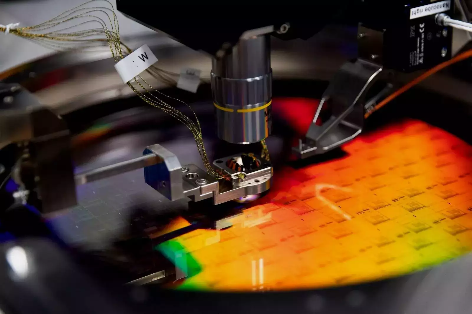 Quantum computing startup says it's already making millions of light-powered chips