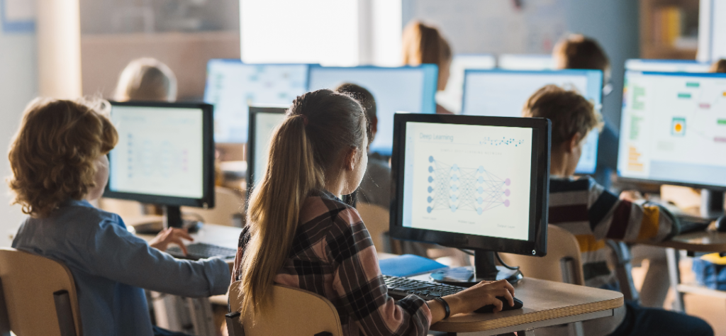 Why More Students Choose to Study Digital Media