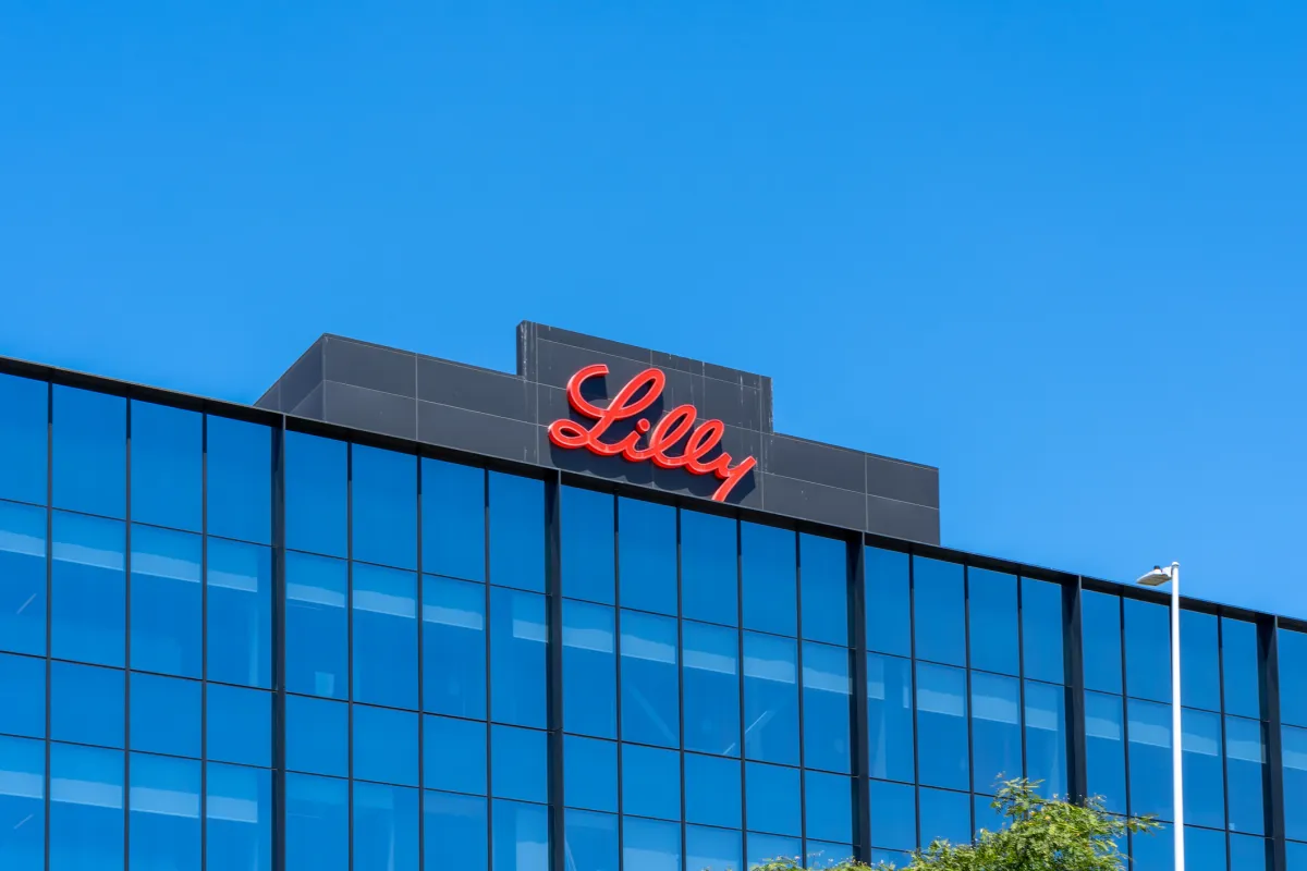 Eli Lilly Aktie Rises: New Weight-Loss Pill Orforglipron Sparks Investor Excitement