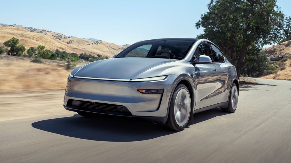 2026 Tesla Model Y Juniper: Big Upgrades, Familiar Flaws