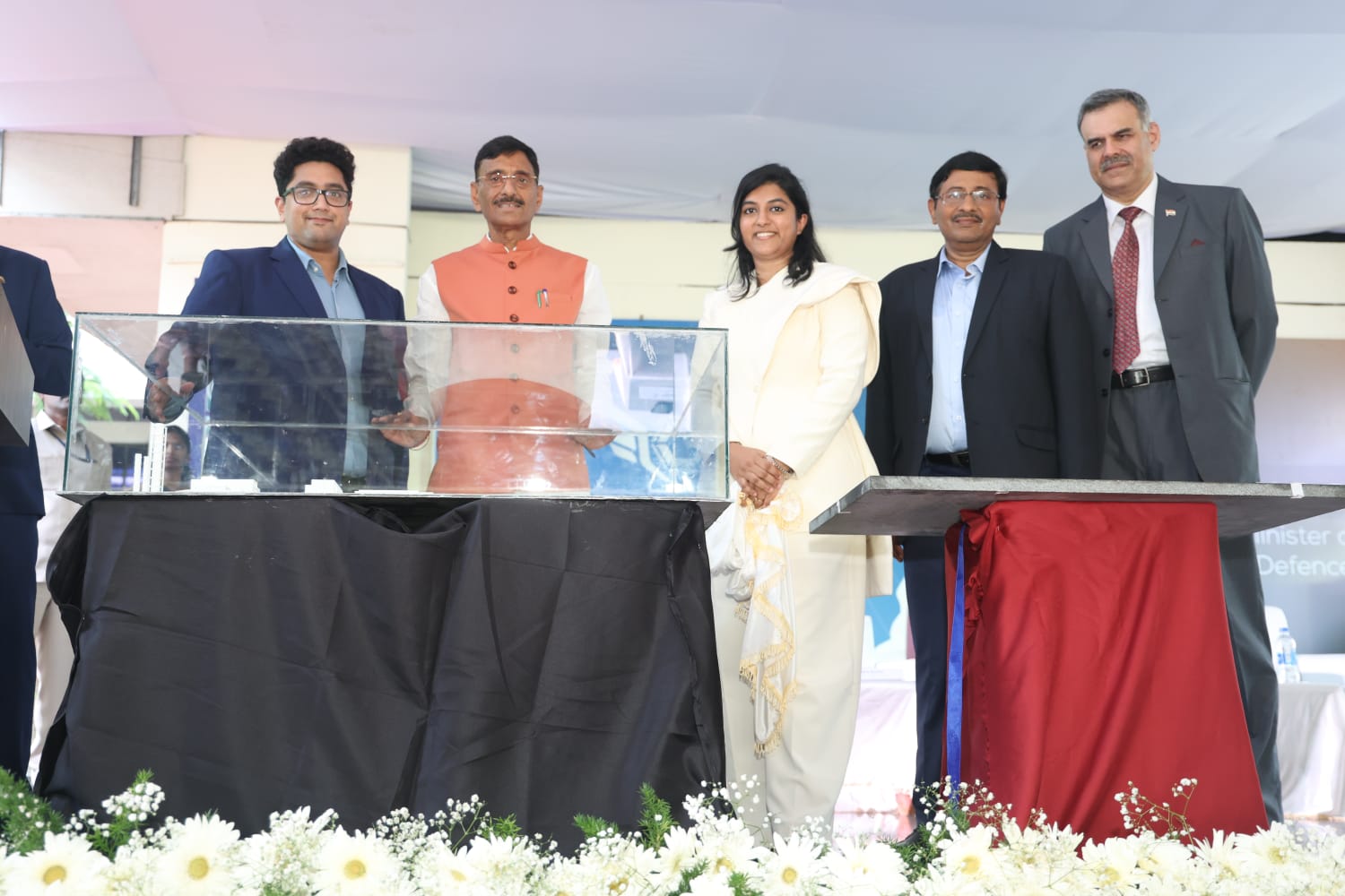 Hon’ble Union Minister of State for Defence, Shri Sanjay Seth Inaugurates Garuda Aerospace New Defence Drone Facility