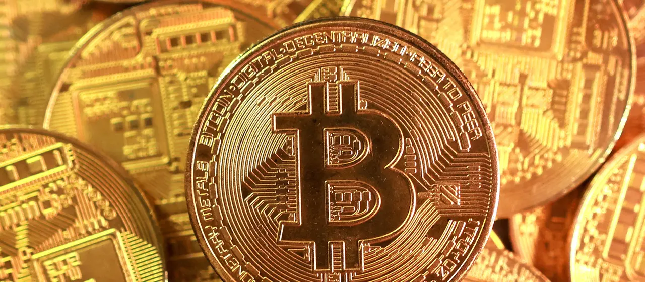 BTC USD Hits Record High as Bitcoin Soars Past $125,000 Amid Global Uncertainty