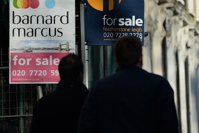 UK Mortgage Rates Rise for the First Time Since February as Lenders Turn Cautious