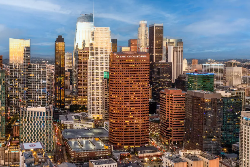 Banc of California Expands Downtown L.A. Offices, Signaling Confidence in City’s Revival