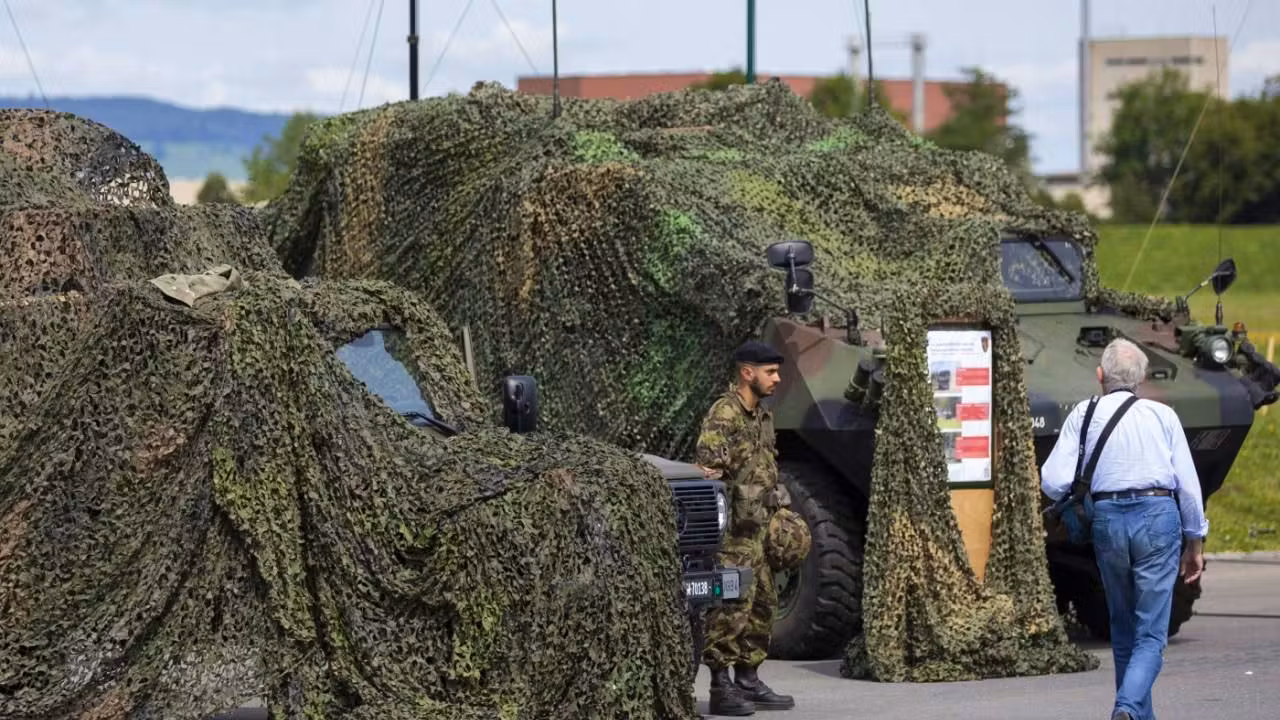 Armasuisse Commissions New Camouflage Systems from European Manufacturers