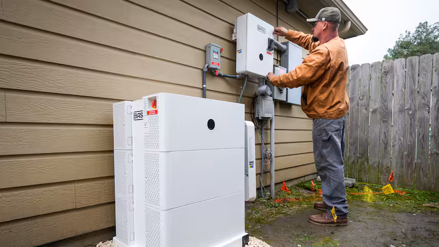 Thuisbatterij Wordt Populair Nu Zonnepaneelverkopen In Nederland Kelderen