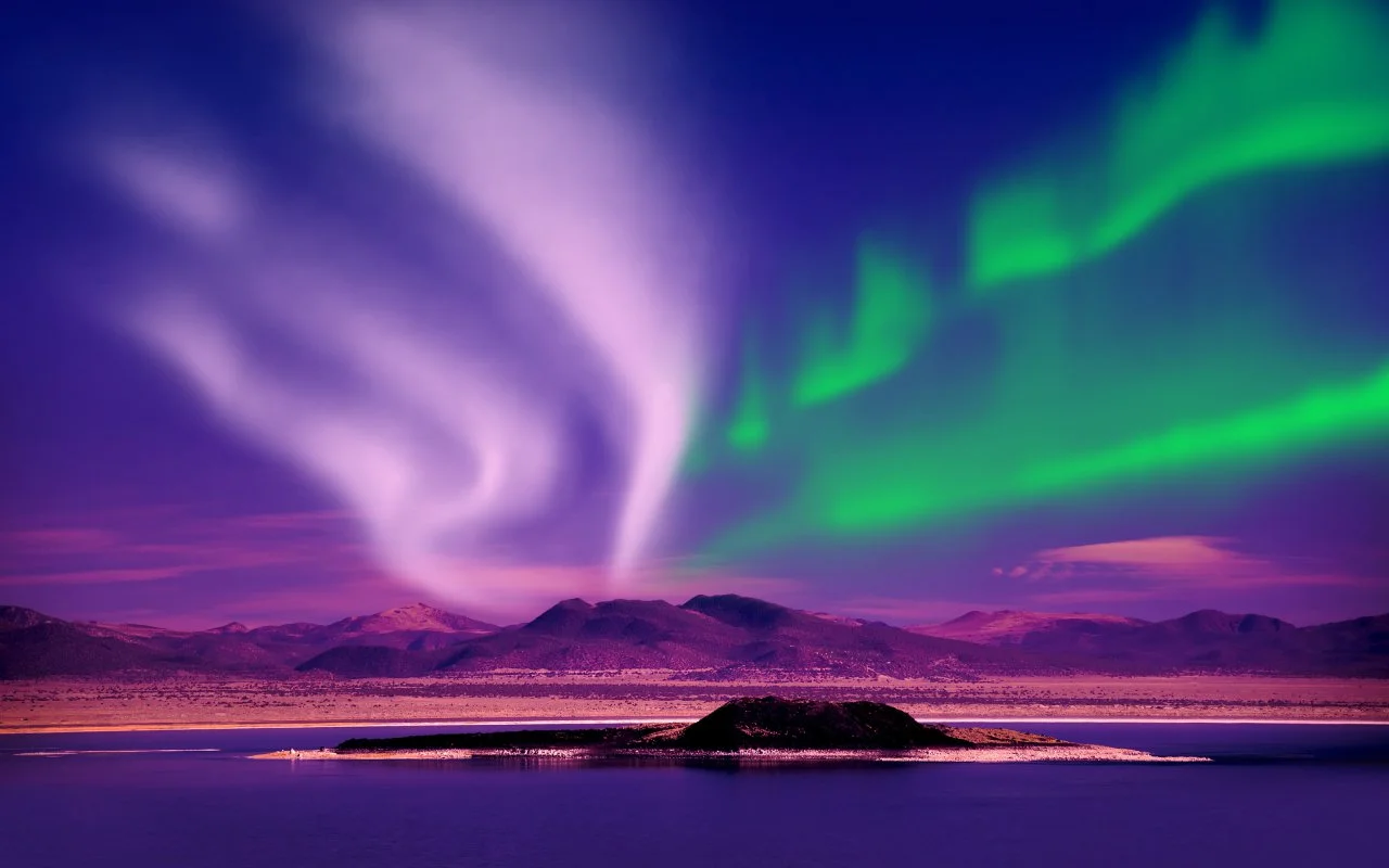 Des aurores boréales illuminent le ciel de France : un spectacle rare et majestueux
