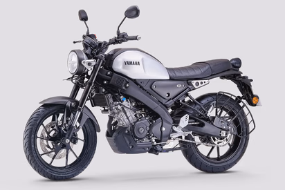 Yamaha XSR 155 Launched in India with Café Racer and Scrambler Kits