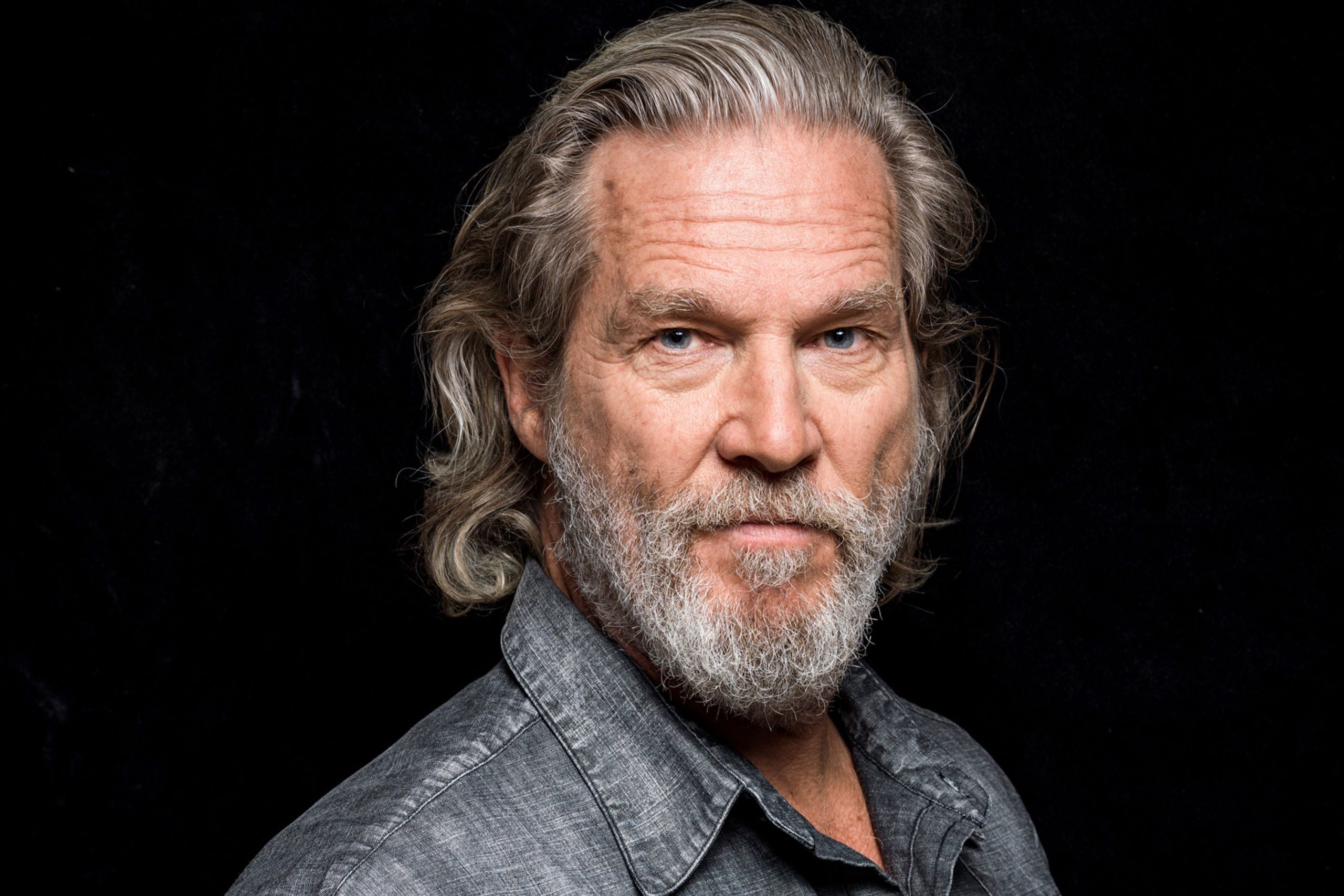 Jeff Bridges Sparks Global Buzz After New Public Appearance in Viral Photo