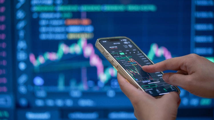 TMPV Shares Slip as Market Turns Cautious Amid Soft Demand Signals