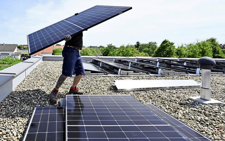 PV-Anlagen und Netzgebühren: Neue Regelung sorgt für Diskussion in Österreich