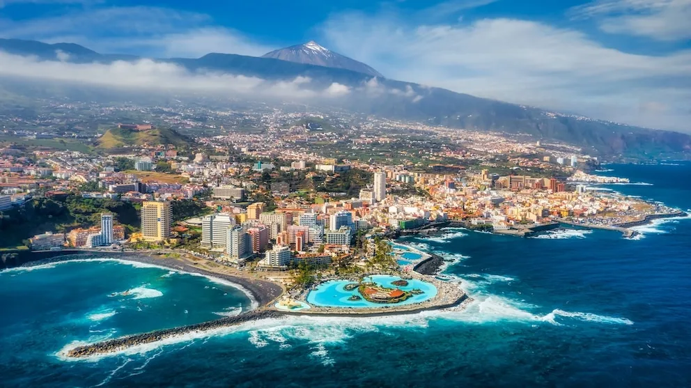 Canary Islands Overtourism 2026: Authorities Warn of Environmental Strain as Tourist Numbers Surge