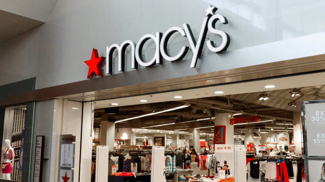 Macy’s to Close Stores in 12 States, Including California, as Retail Restructuring Accelerates