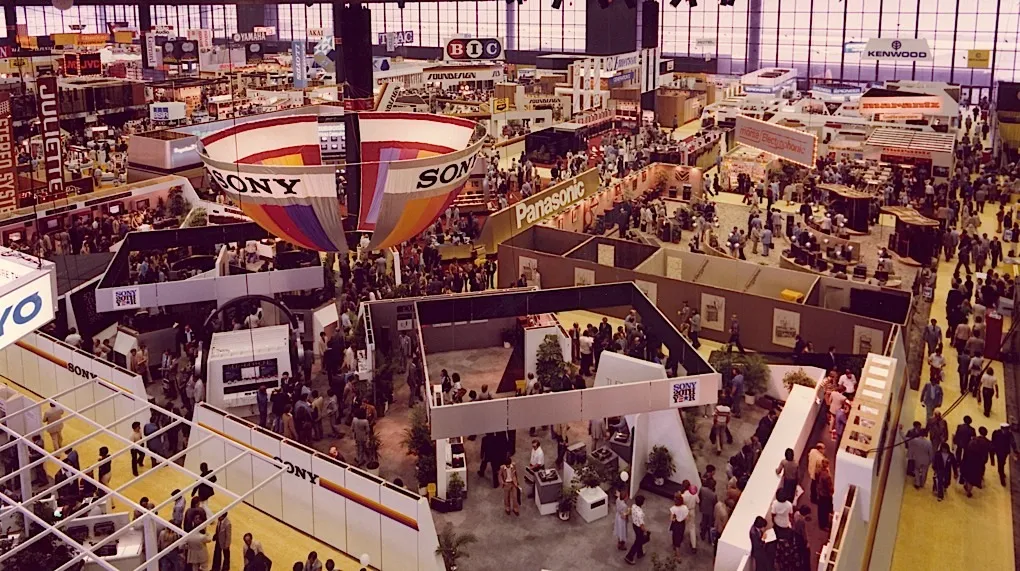 PDAs, Tube TVs and $13,000 VCRs: How CES Jump-Starts the Tech of Tomorrow
