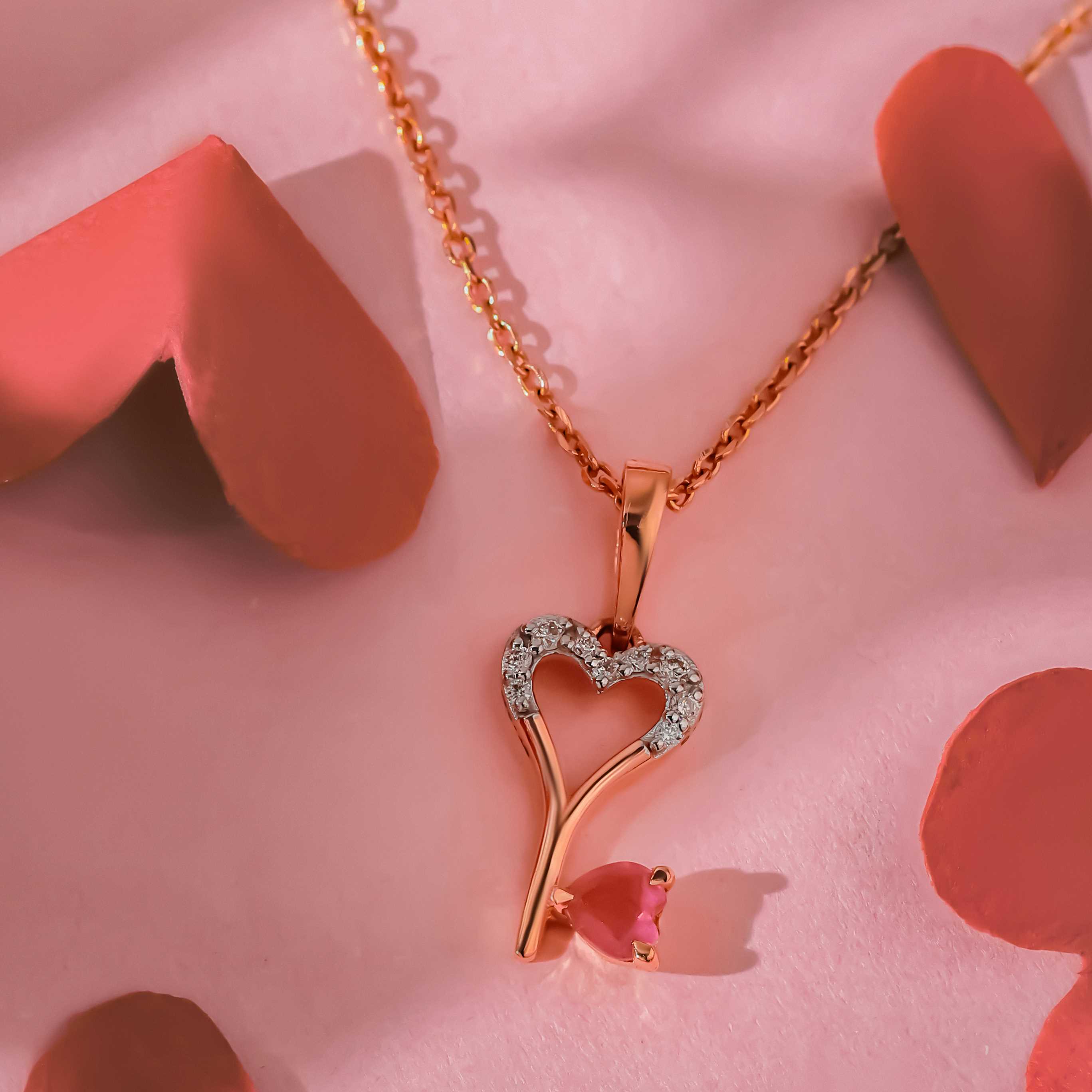 Celebrate Love this Valentine’s Day with Senco Gold & Diamonds newest Romantique and Love 2024 Collection