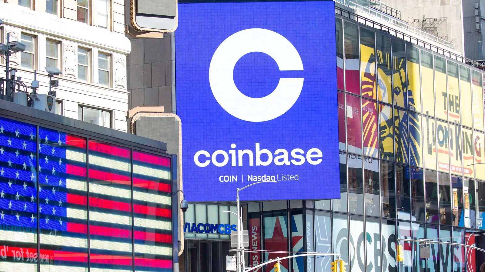Coinbase posts second straight quarterly loss