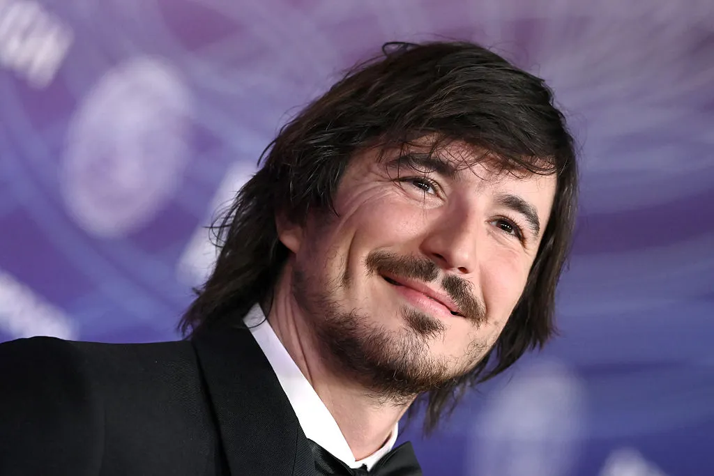 Robinhood Preps Second IPO Amid AI Rally: A Deep Dive