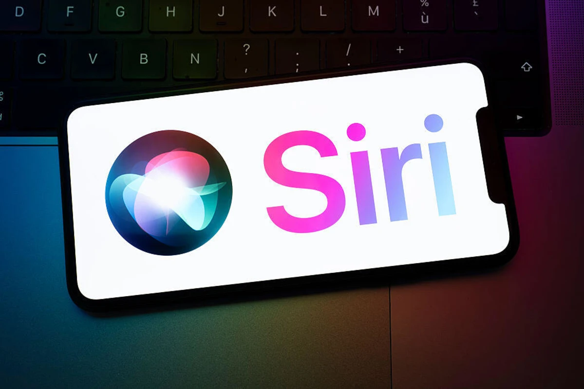 Apple Siri Revamp: Auto-Deleting Chats & Privacy Focus