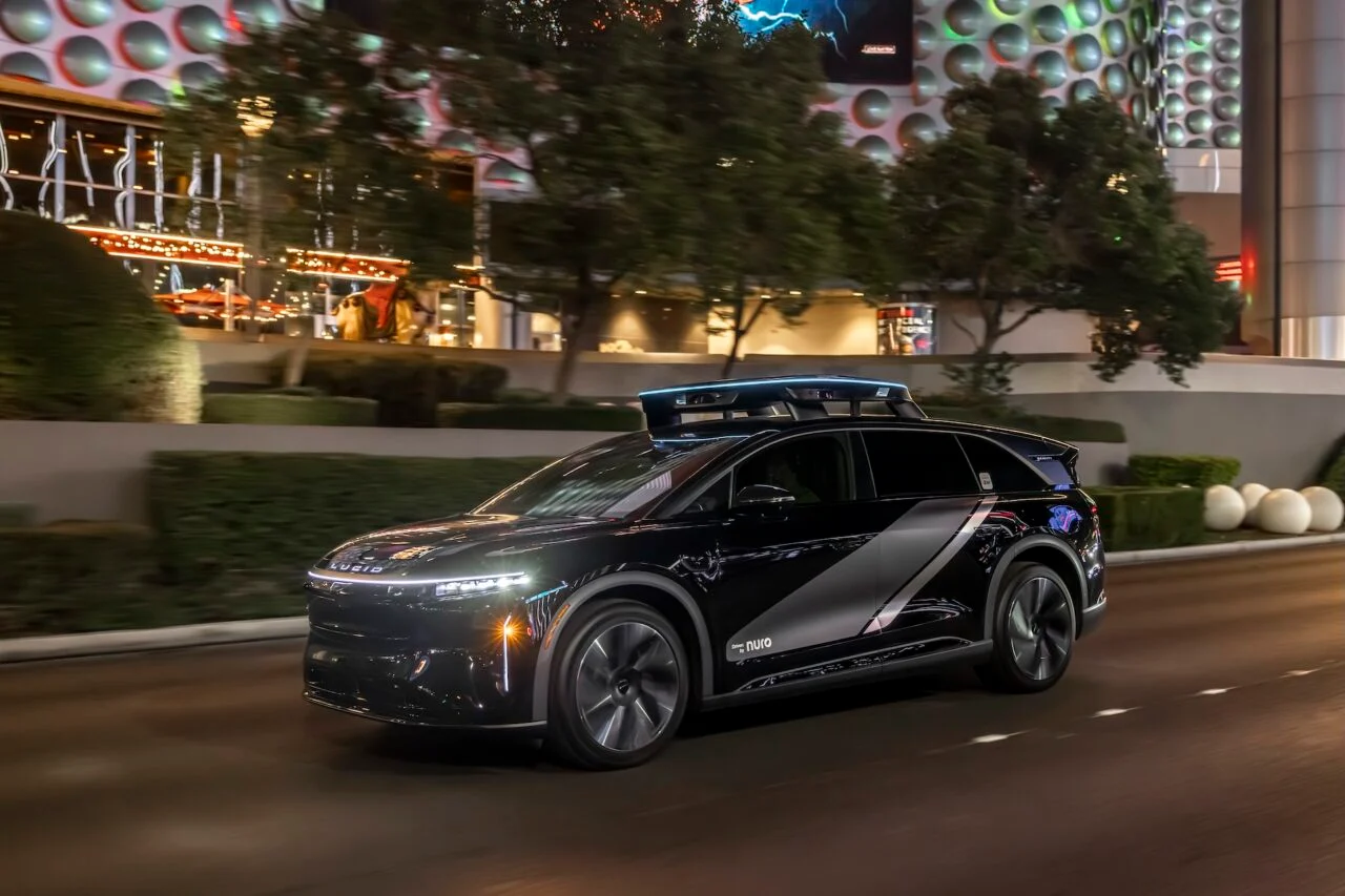 Uber Lucid Nuro Robotaxi