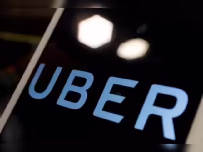 Massachusetts Uber, Lyft drivers certify first statewide ride-hailing union amid automation fears