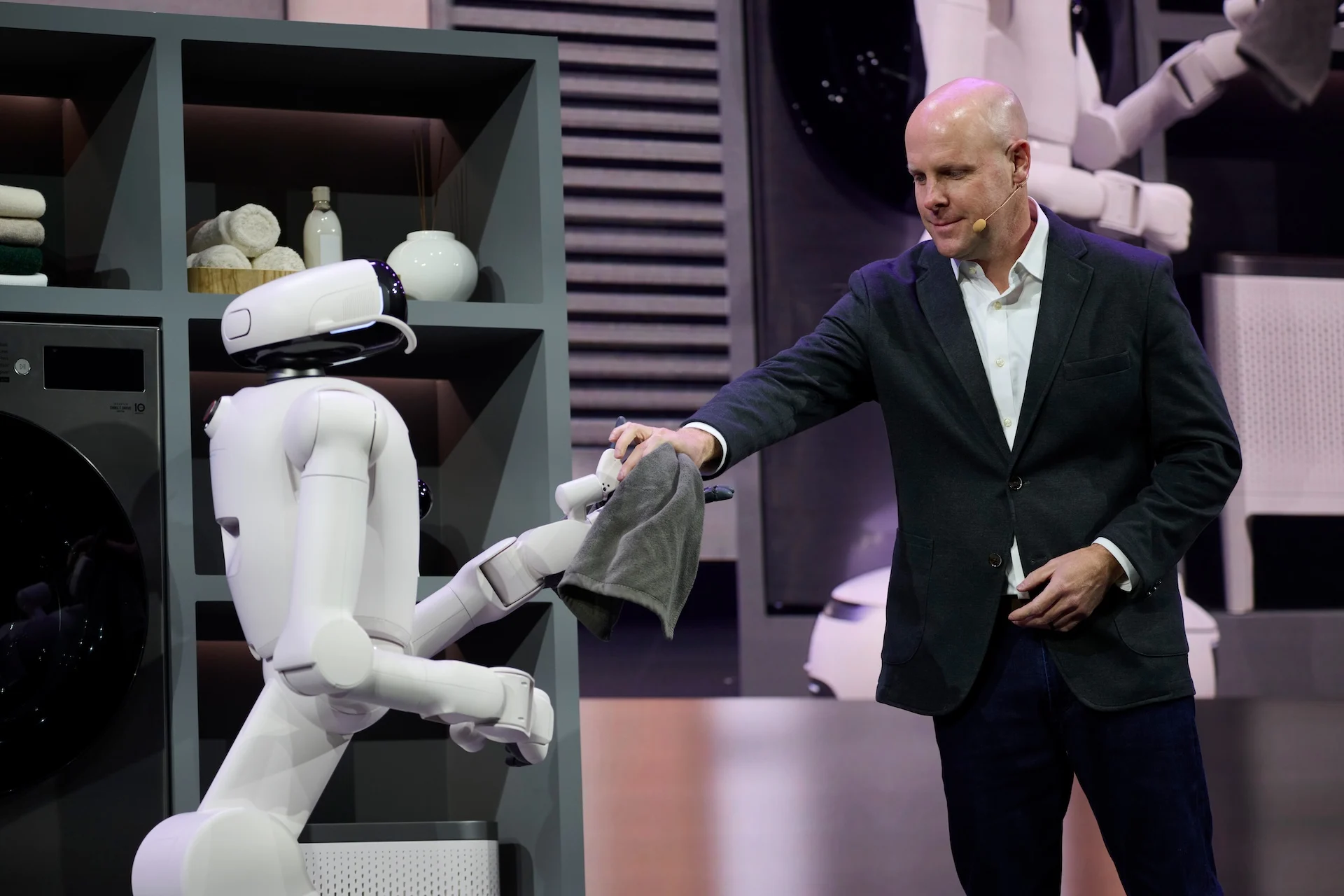 Some Robots at CES Are Actually Impressive… In a Very Slow Kind of Way