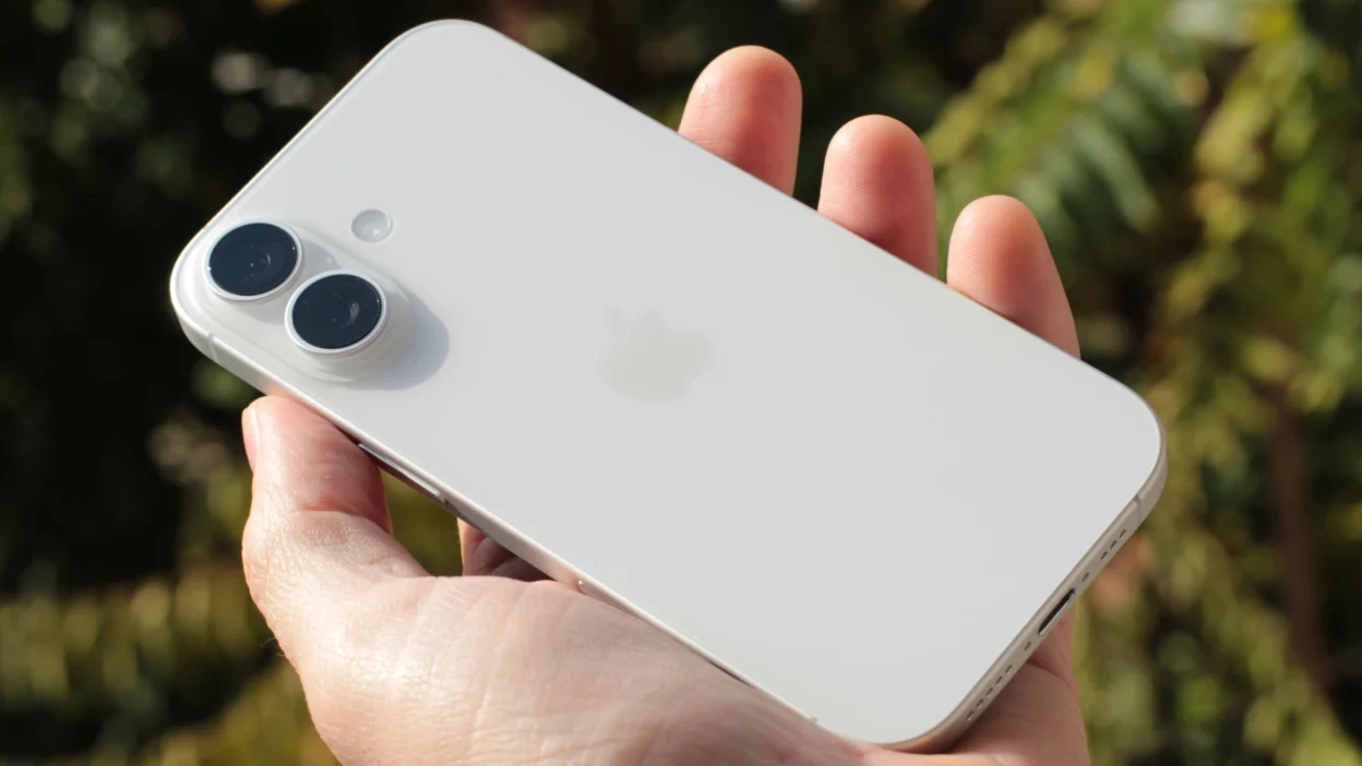 T-Mobile is giving away the Apple iPhone 17 for free — how to claim this offer