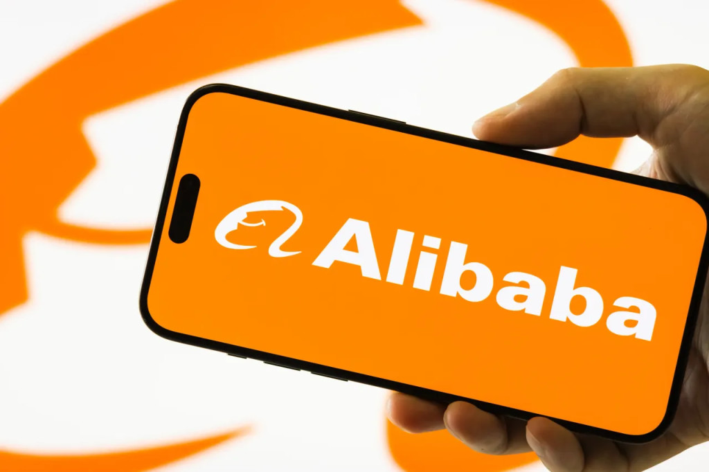 Alibaba Bids $1.5 Billion for Pupu, Last Independent Chinese Grocery App