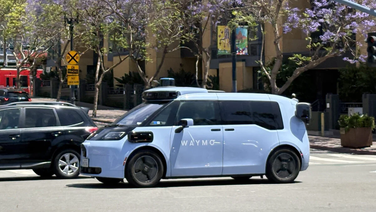 Waymo Premier Subscription Rolls Out for Robotaxis Nationwide