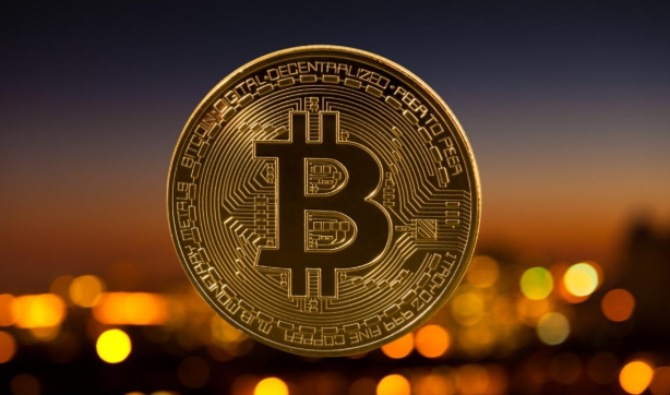 Dormant Satoshi-Era Bitcoin Moves, Challenges $285B Lawsuit
