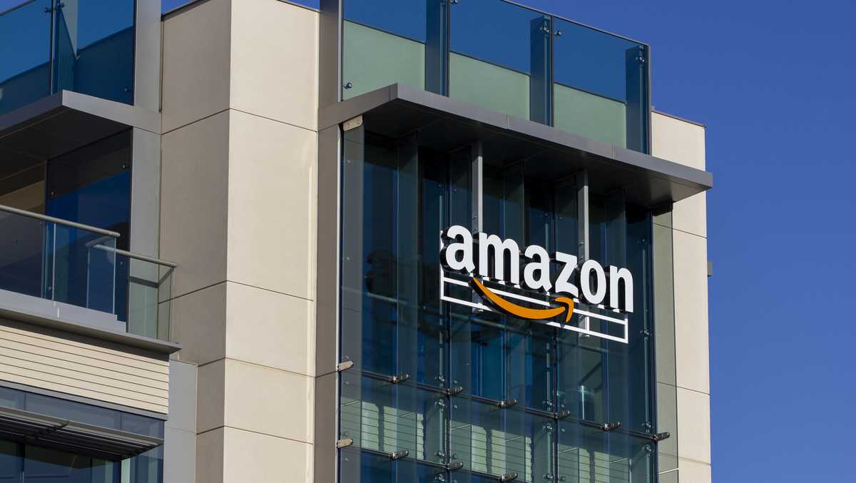 Amazon Faces FTC Ad Suit: Potential Penalties Loom