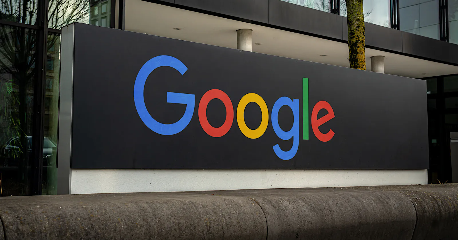 Google Search Revenue Grew 19% In Q1, Pichai Cites AI