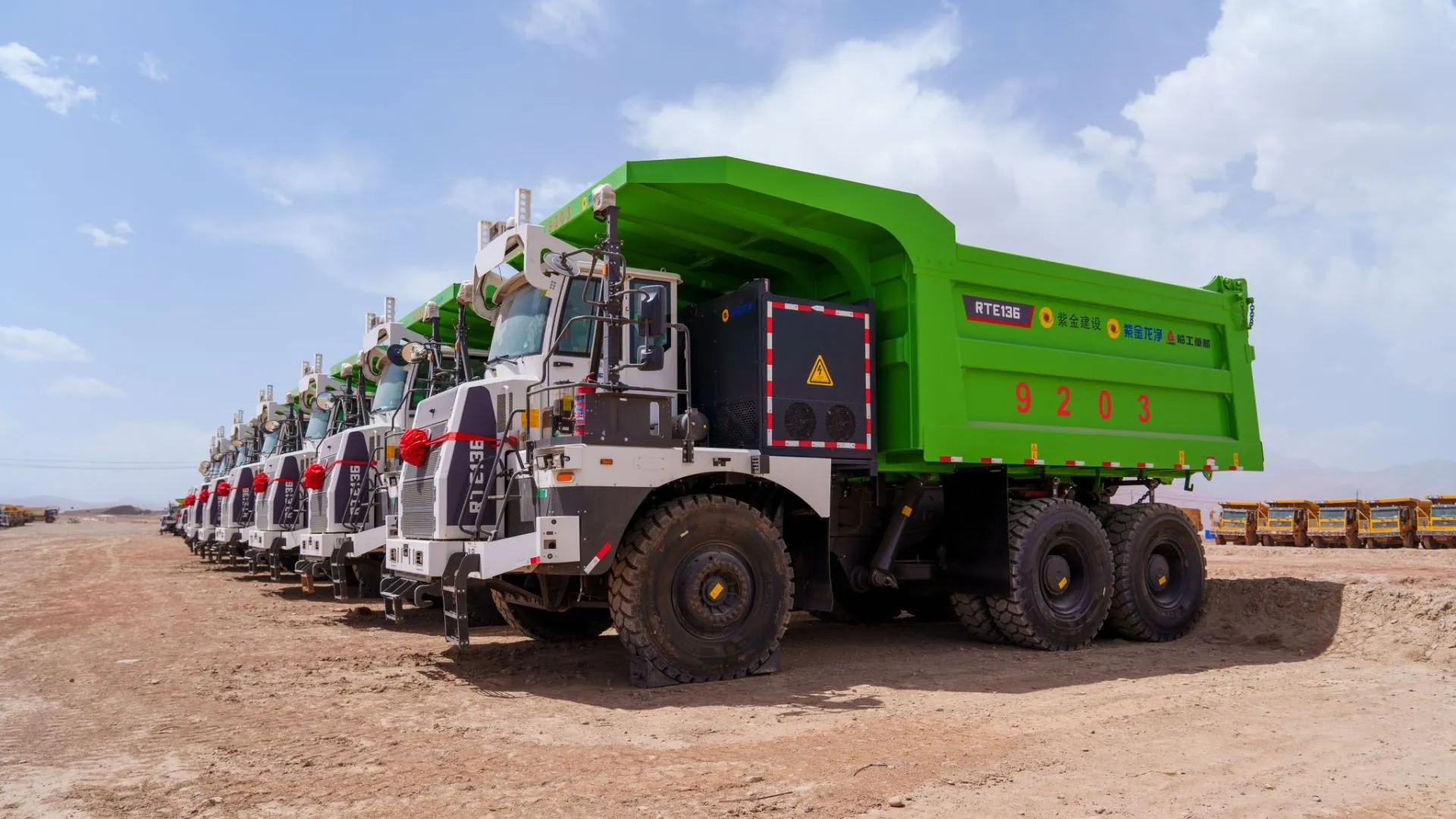 Chinese Mine Deploys 140-Ton EV Trucks with Swappable Batteries