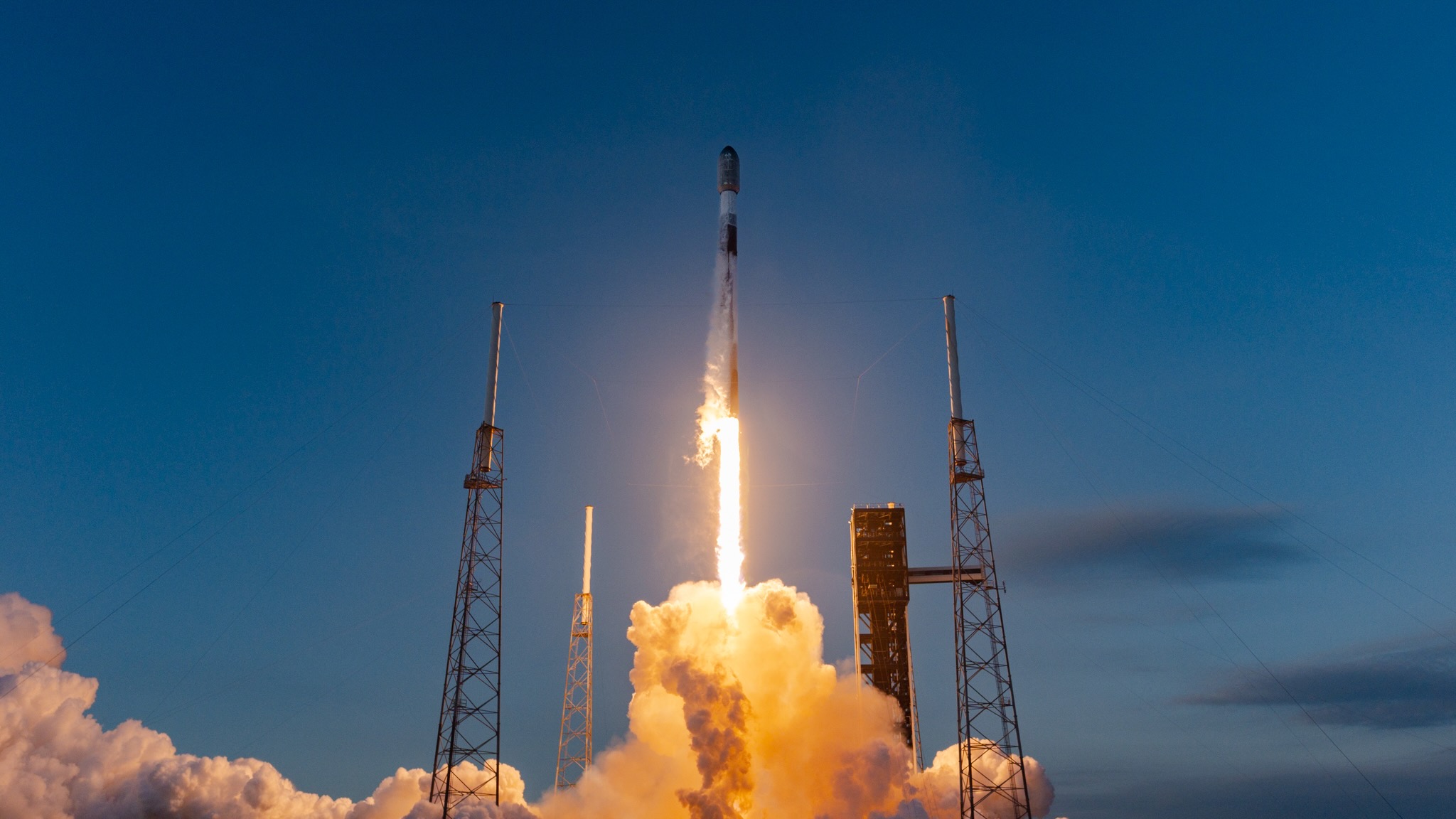 SpaceX Names AI Megaconstellation 'Starmind' for In-Orbit Processing