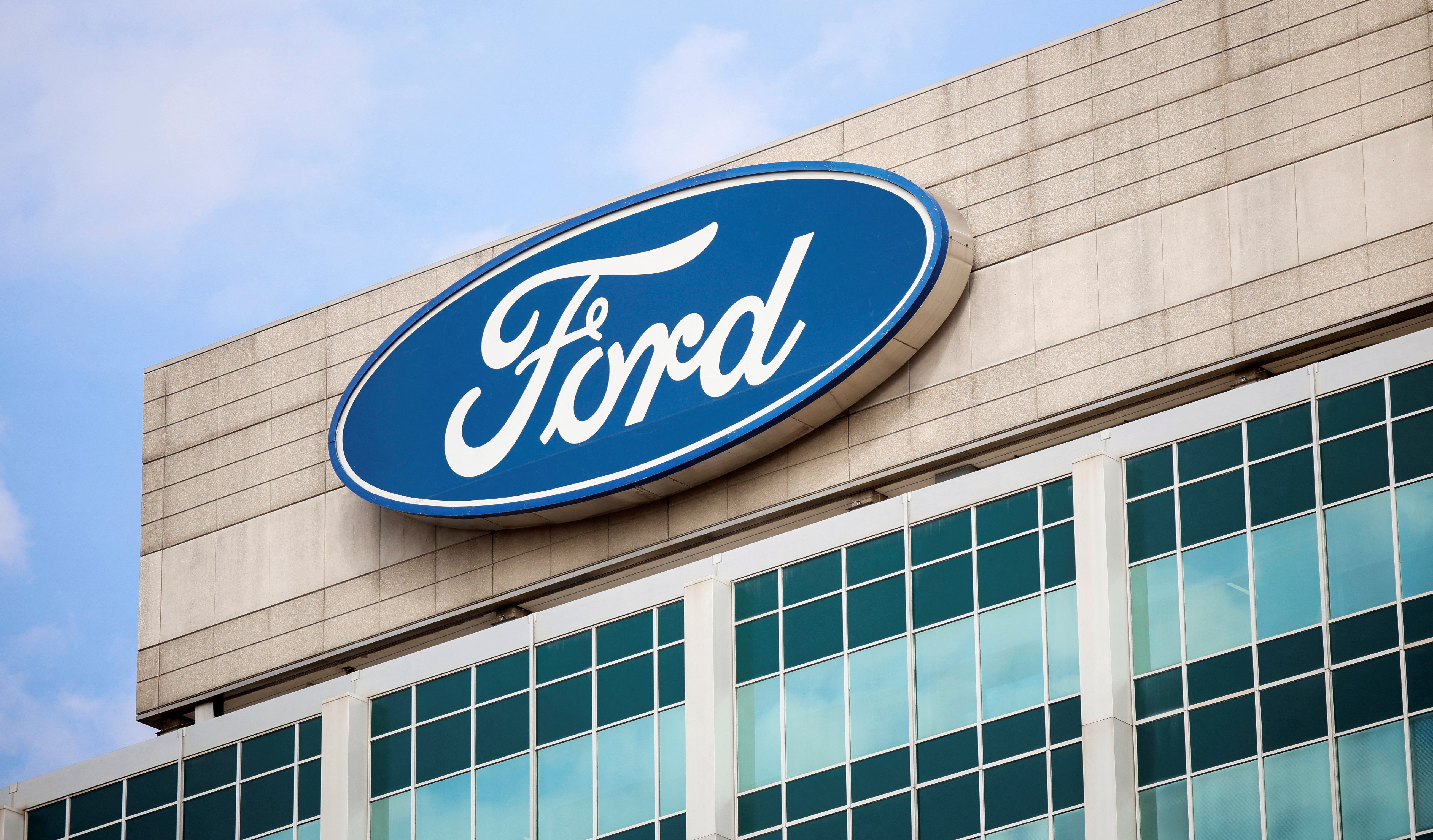 Ford Rehires Veteran Engineers After AI Fails at Work