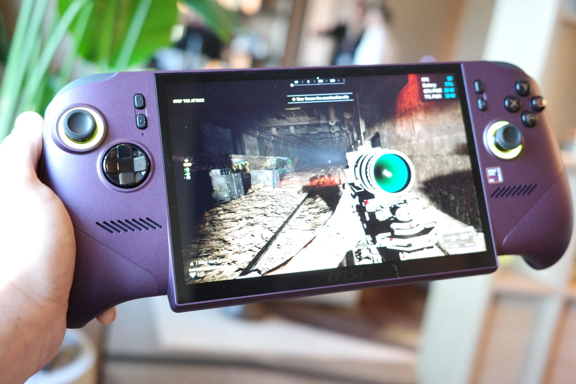 MSI’s New Claw 8 Ex Could Be the Pinnacle of Gaming Handhelds