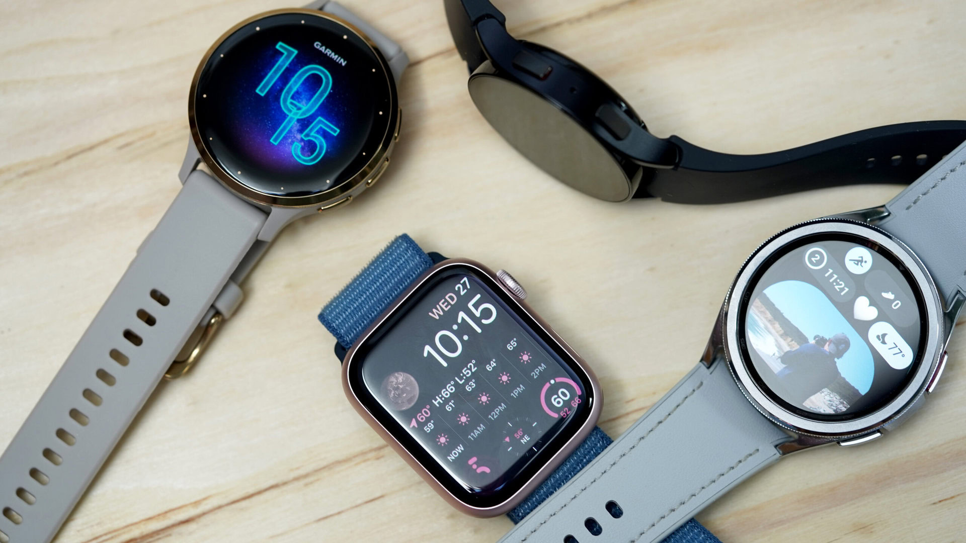 Samsung and Google are winning the wearable update war by doing nothing