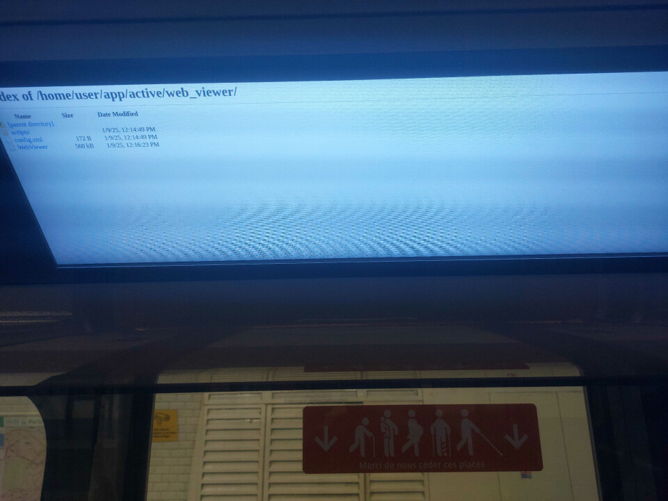 Next stop, C:\ ... Paris Metro screen goes off the tracks