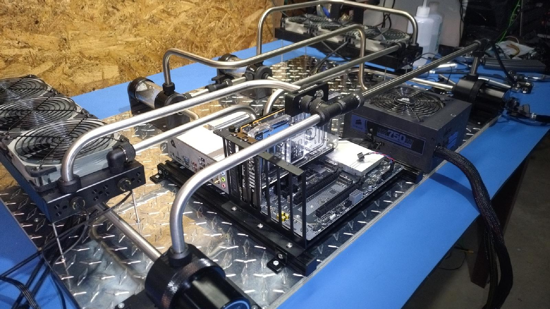 Hardlined loop of custom PC Case