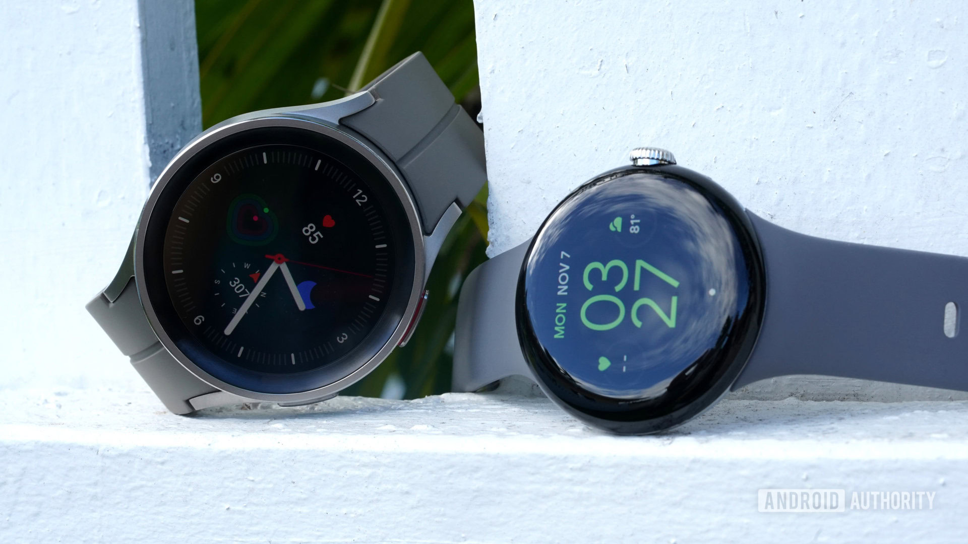 The Google Play Store can’t stop crashing on Pixel and Galaxy Watches