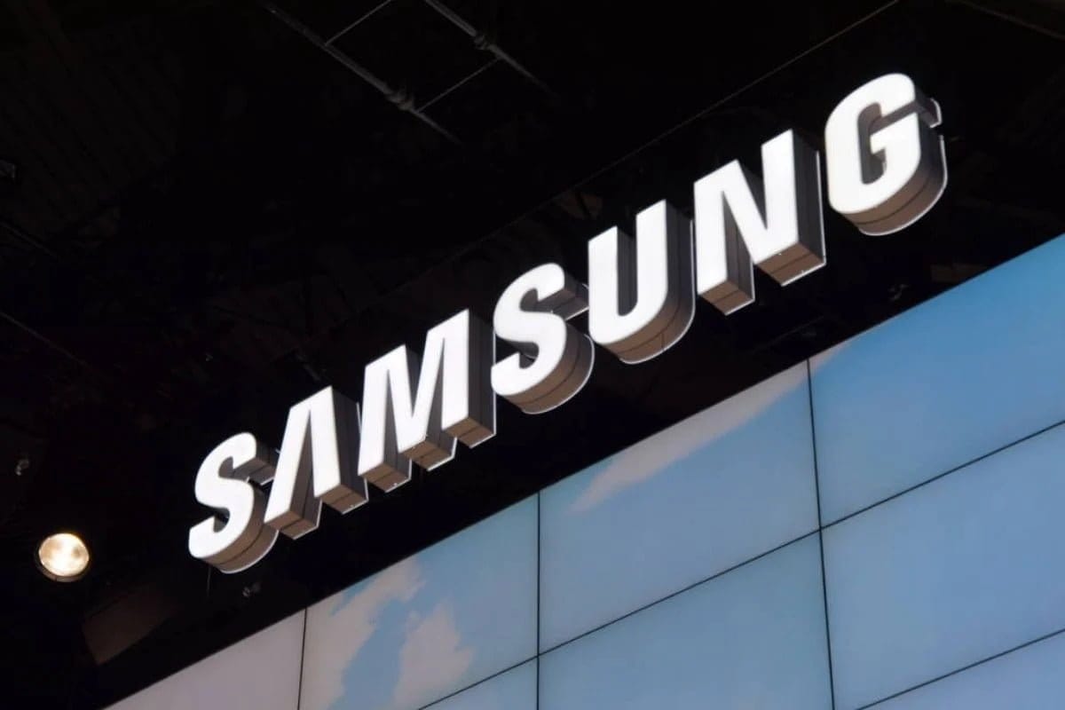 Samsung Galaxy Z Fold 8 Multiple Phones Bag BIS Certification