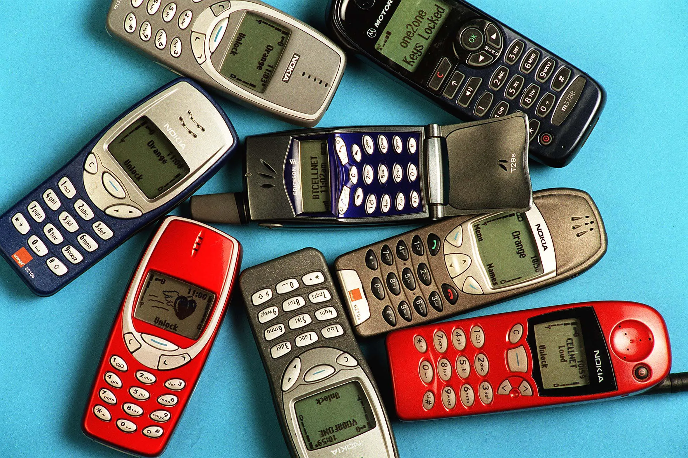 The FCC Wants to Kill Burner Phones
