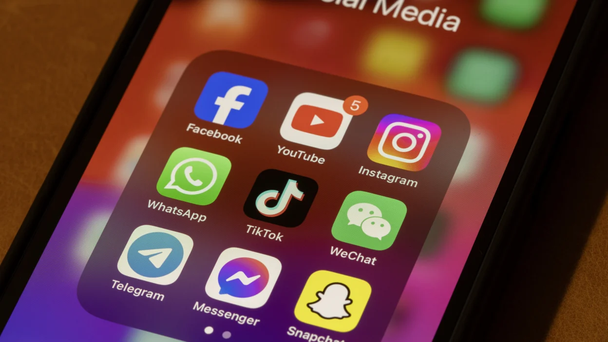 UK is banning social media for children under 16