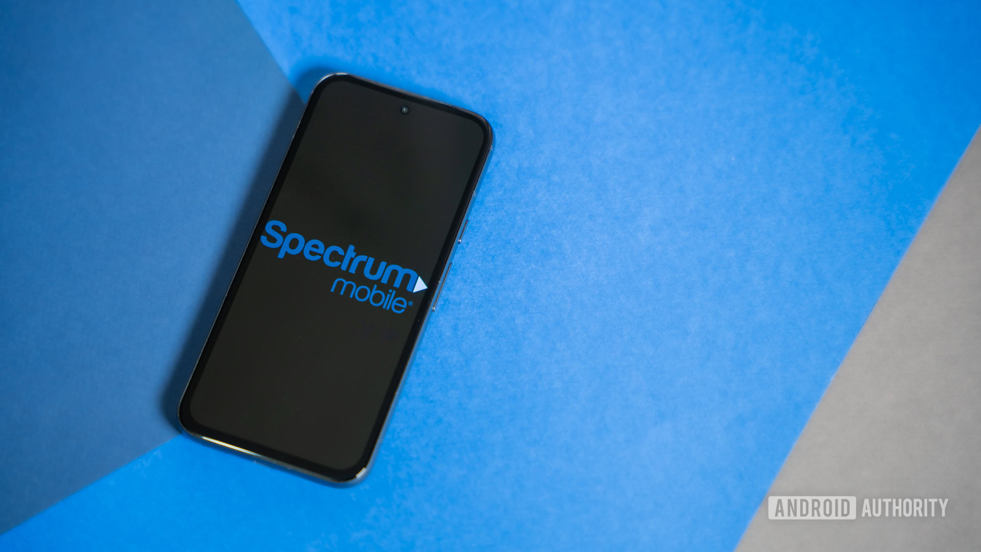 Spectrum Mobile logo on phone stock photo 3