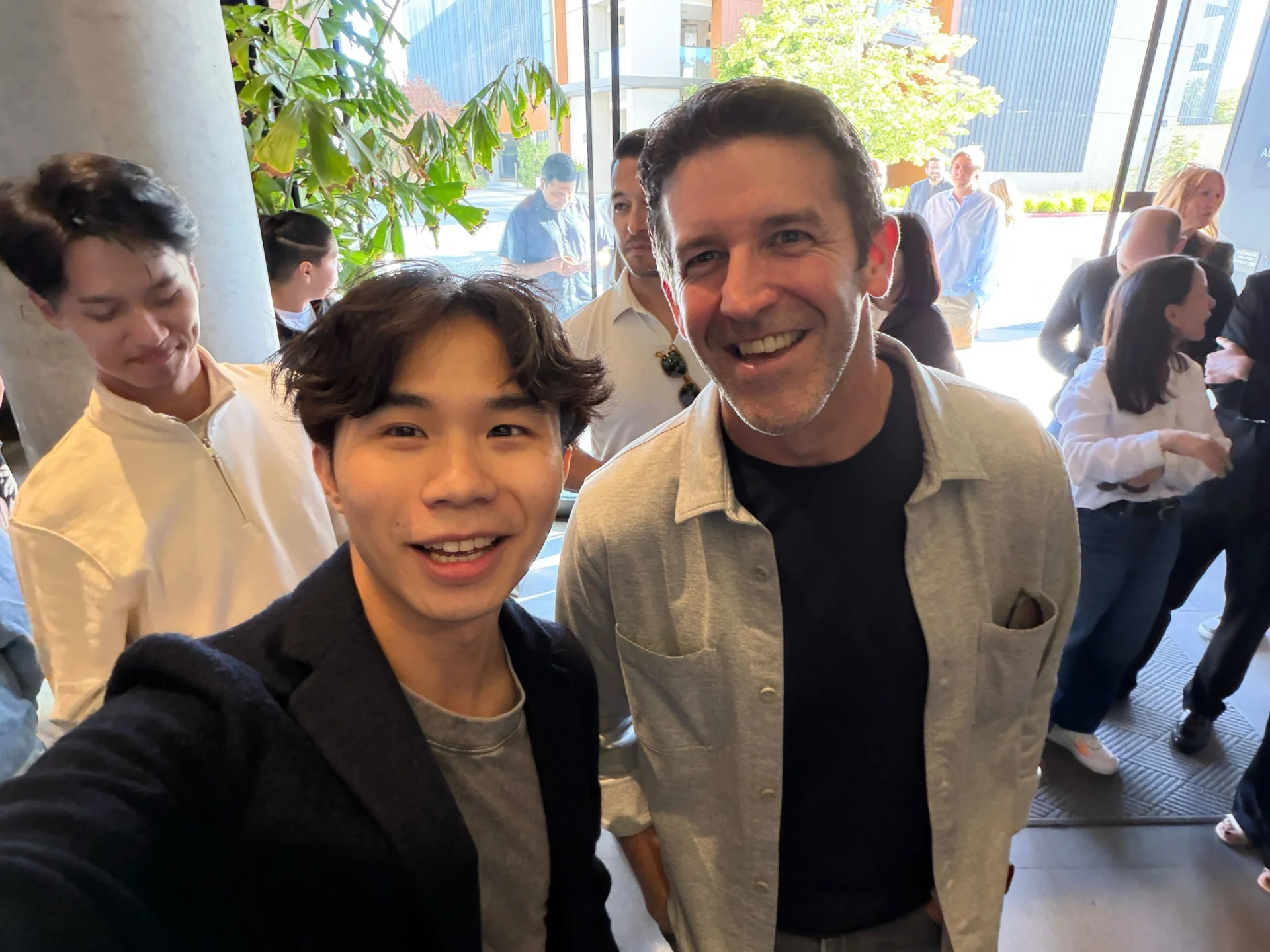 New Apple CEO John Ternus with Gizmodo senior consumer tech editor Raymond Wong