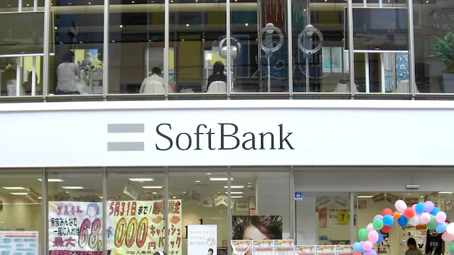 SoftBank Vision Fund CFO is leaving company, memo shows