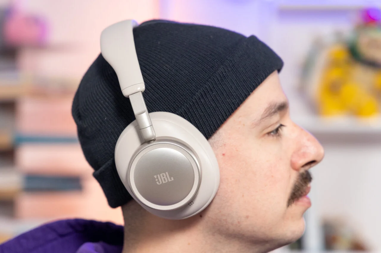 Jbl Live 780nc Review 9