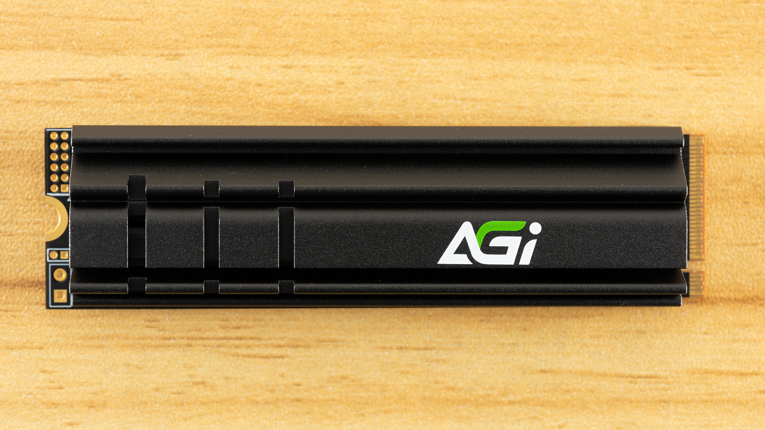 AGI AI858 2TB SSD Review — High-end PCIe 5 speeds on a budget